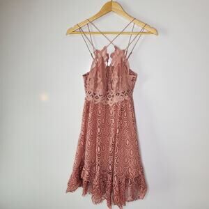 Free People Adella Burnout Velvet Slip Rose dress in Great condition Size Small